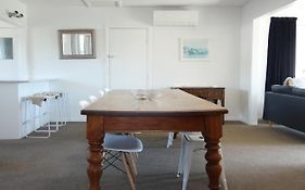 1 - Delightfully Fresh, Private Home Close To Town